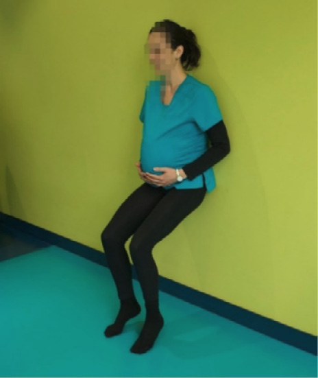 C:\Users\adric\OneDrive\Escritorio\Artículo Validación ejercicio embarazo\Figura 2.Ejercicio en punta de pies.jpeg